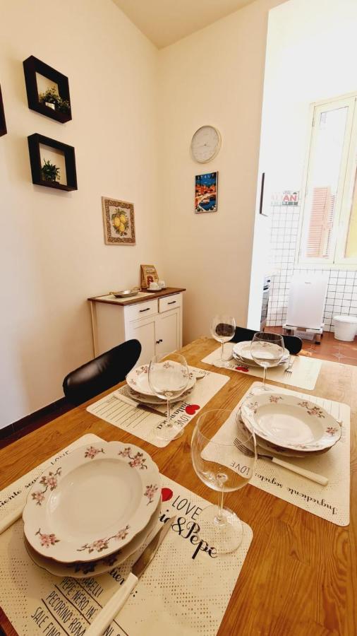 Apartment Trastevere Rome's Heart Charming & Cozy 3